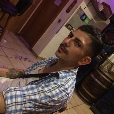 Nehme geld biete sexdates